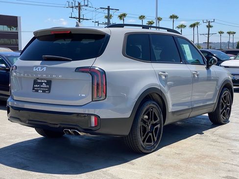 Used 2024 Kia Telluride EX X-Line AWD/4WD image 3