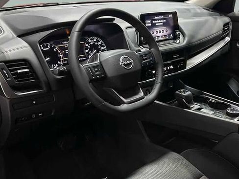 New 2026 Nissan Rogue SV AWD/4WD image 13