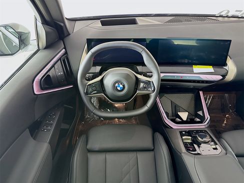 Used 2025 BMW X3 xDrive30i w/ Premium Package image 18