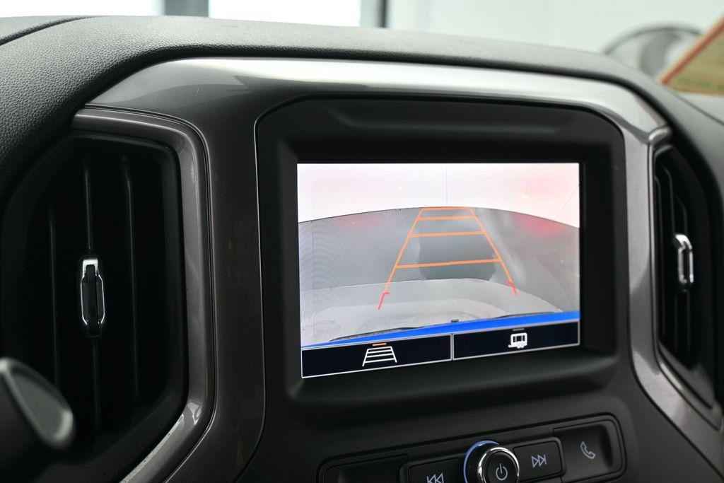 Used 2024 Chevrolet Silverado 1500 Custom RWD image 18