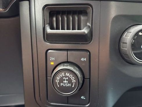 Certified 2021 Ford F150 XL w/ STX Appearance Package image 20