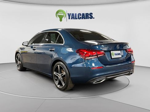 Used 2019 Mercedes-Benz A 220 image 3