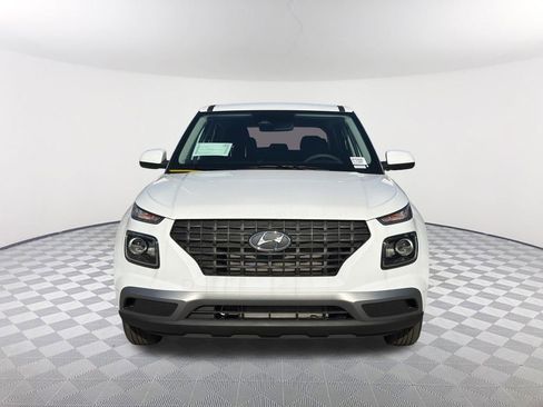 New 2026 Hyundai Venue SE image 2