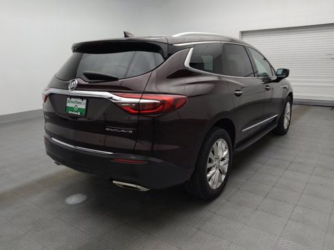 Used 2018 Buick Enclave Premium w/ Experience Buick Package FWD image 9