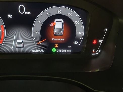 Used 2025 Acura Integra A-Spec FWD image 2