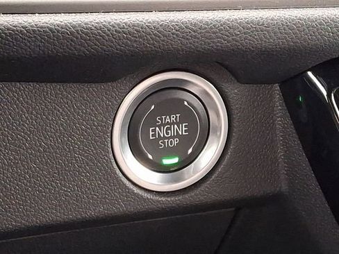 Certified 2025 Chevrolet Traverse LT image 25