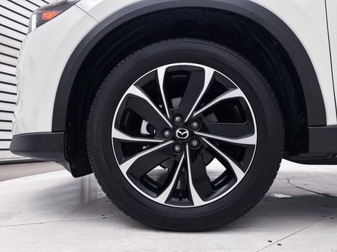 Used 2023 MAZDA CX-5 AWD 2.5 S w/ Premium Package image 16