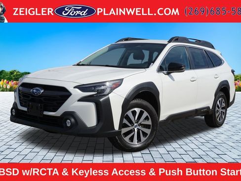 Used 2023 Subaru Outback Premium AWD/4WD image 1