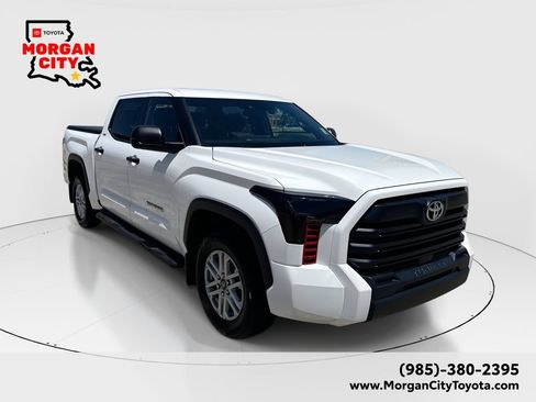 Used 2025 Toyota Tundra SR5 RWD image 1