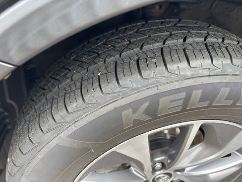 Certified 2017 Toyota RAV4 XLE image 30