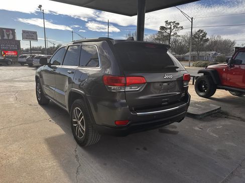 Used 2018 Jeep Grand Cherokee Limited image 6