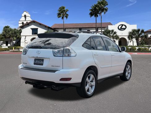 Used 2005 Lexus RX 330 AWD w/ Premium Plus Pkg image 2