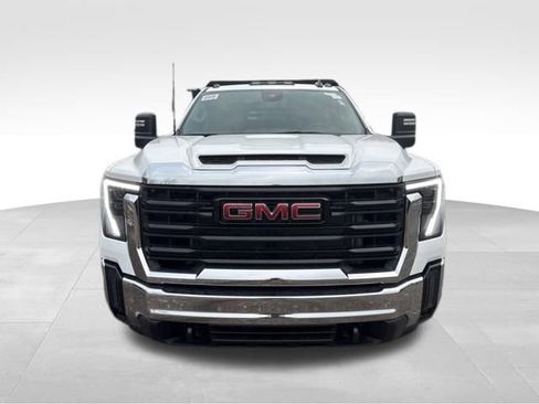 New 2025 GMC Sierra 3500 Pro w/ Convenience Package image 2
