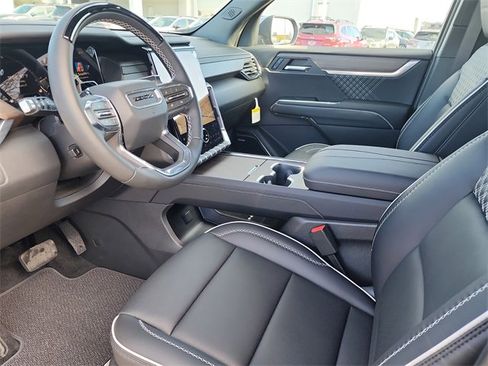 New 2026 GMC Acadia Denali w/ Super Cruise Package image 13