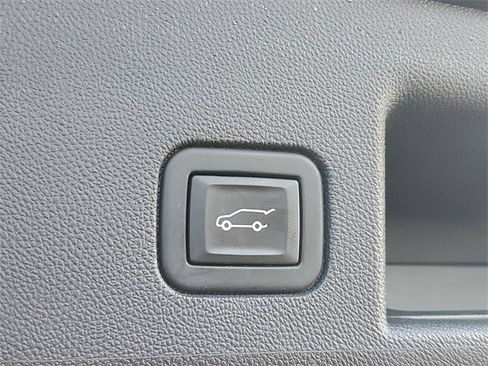 Certified 2022 Chevrolet Equinox RS image 13