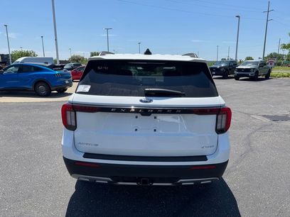 New 2026 Ford Explorer Active w/ Active Comfort Package