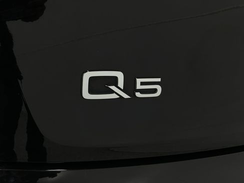 Used 2018 Audi Q5 2.0T Premium Plus w/ Premium Plus Package image 40