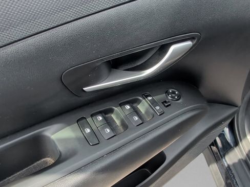 Used 2024 Hyundai Tucson SEL FWD image 16