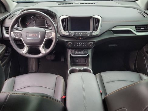 Used 2018 GMC Terrain SLT w/ LPO, Cargo Package image 17