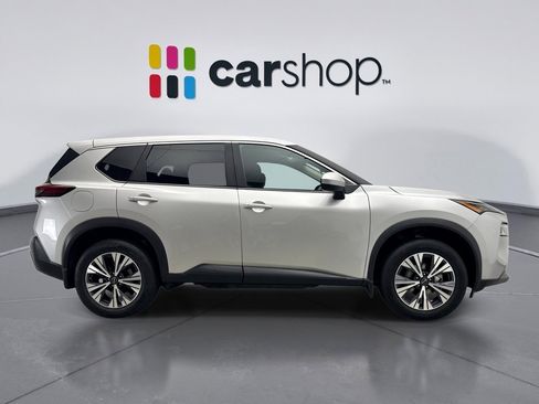 Used 2023 Nissan Rogue SV AWD/4WD image 6