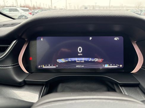 Certified 2023 Jeep Grand Cherokee Laredo image 17