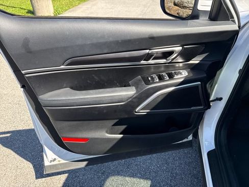 Used 2024 Kia Telluride S w/ S Sunroof Package AWD/4WD image 23