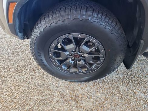 Used 2024 Nissan Frontier PRO-4X w/ Pro Premium Package image 29