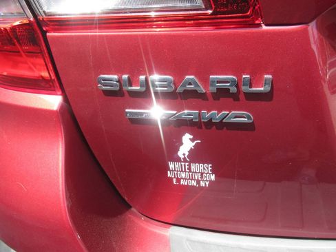Used 2018 Subaru Outback 2.5i Premium AWD/4WD image 11