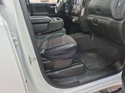 Used 2021 Chevrolet Silverado 1500 Custom RWD image 26