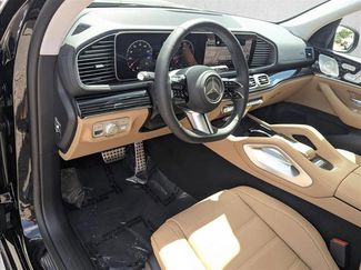 New 2026 Mercedes-Benz GLS 450 4MATIC video 3