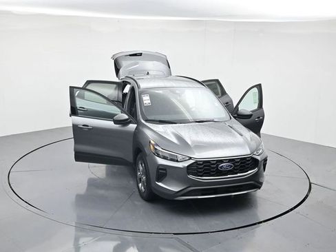 New 2026 Ford Escape ST-Line image 46