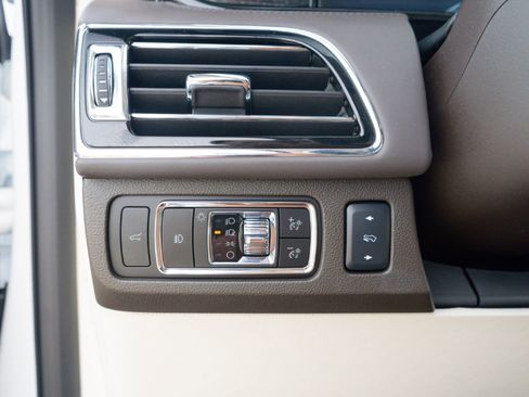 Used 2024 Lincoln Navigator Black Label AWD/4WD image 20