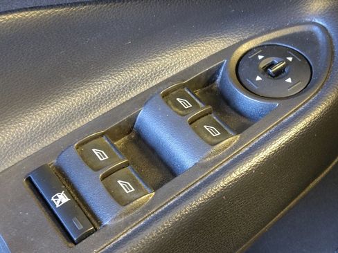 Used 2018 Ford Escape SEL AWD/4WD image 27