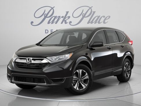 Used 2017 Honda CR-V LX image 1