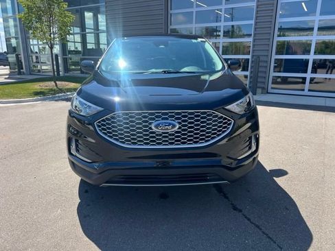 Used 2024 Ford Edge SEL w/ Convenience Package AWD/4WD image 2