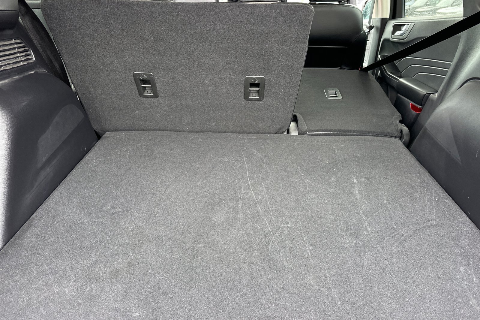 Used 2022 Ford Escape SEL FWD image 14