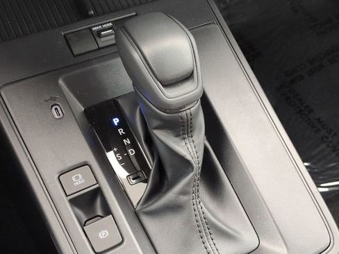 Certified 2026 Toyota Corolla Cross SE image 23