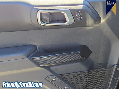 Certified 2025 Ford Bronco Badlands AWD/4WD image 17