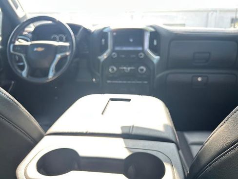 Used 2022 Chevrolet Silverado 2500 LT w/ Convenience Package AWD/4WD image 9