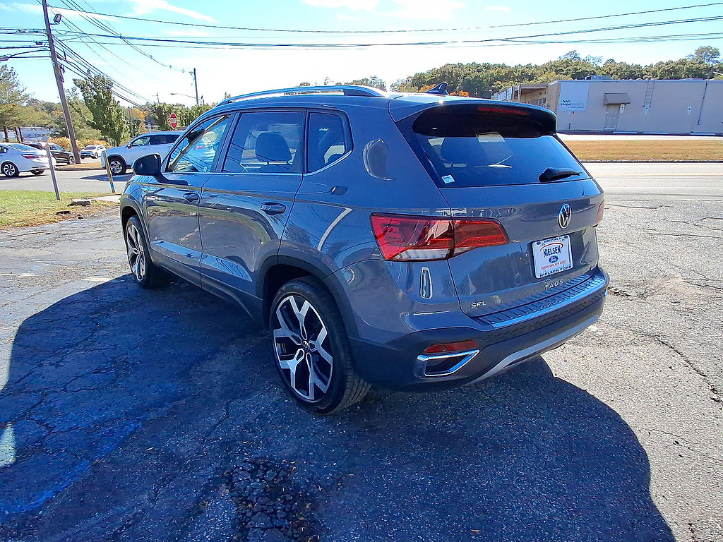 Used 2023 Volkswagen Taos SEL AWD/4WD image 6