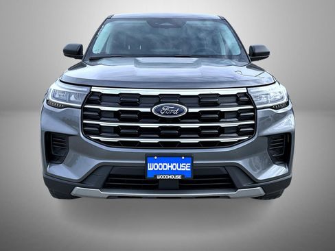New 2026 Ford Explorer Active image 2