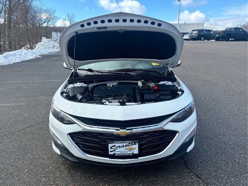 Certified 2024 Chevrolet Malibu LT image 12