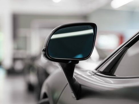 Used 2017 McLaren 570S RWD image 26