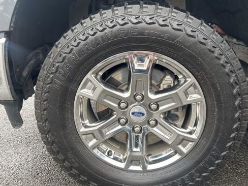 Used 2021 Ford F150 XLT w/ Equipment Group 301A Mid AWD/4WD image 8