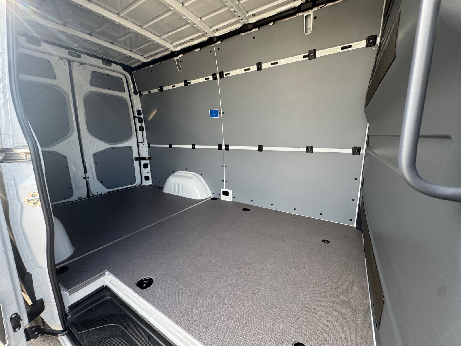 New 2026 Mercedes-Benz Sprinter 2500 image 32