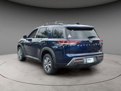 New 2026 Nissan Pathfinder SL AWD/4WD image 3