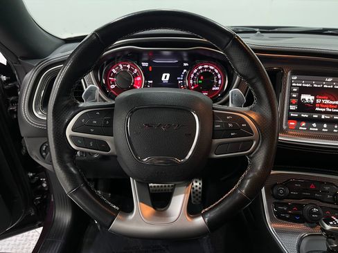 Used 2022 Dodge Challenger SRT Hellcat w/ Plus Package RWD image 21