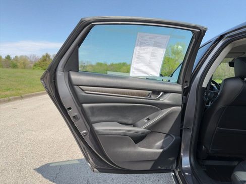 Used 2022 Honda Accord EX-L image 23