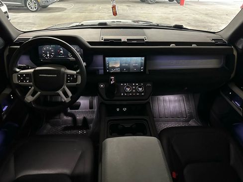 Used 2023 Land Rover Defender 110 S AWD/4WD image 11