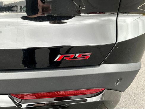 Used 2025 Chevrolet Equinox RS w/ Safety and Technology Package image 8